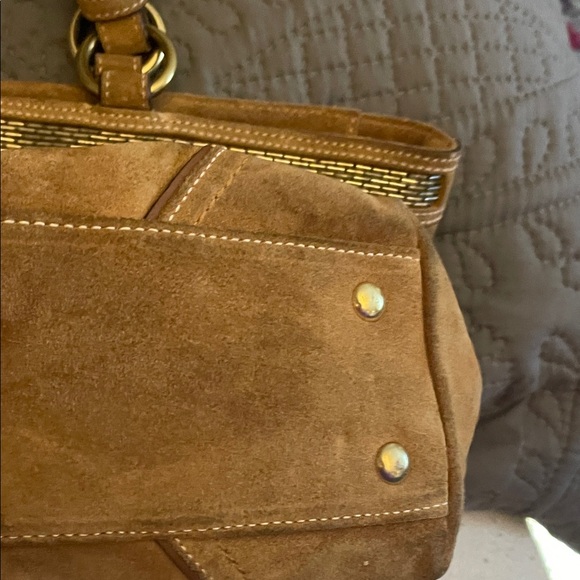 Coach Tan Suede Satchel with Gold Accents and Matching Wallet - Picture 7 of 12